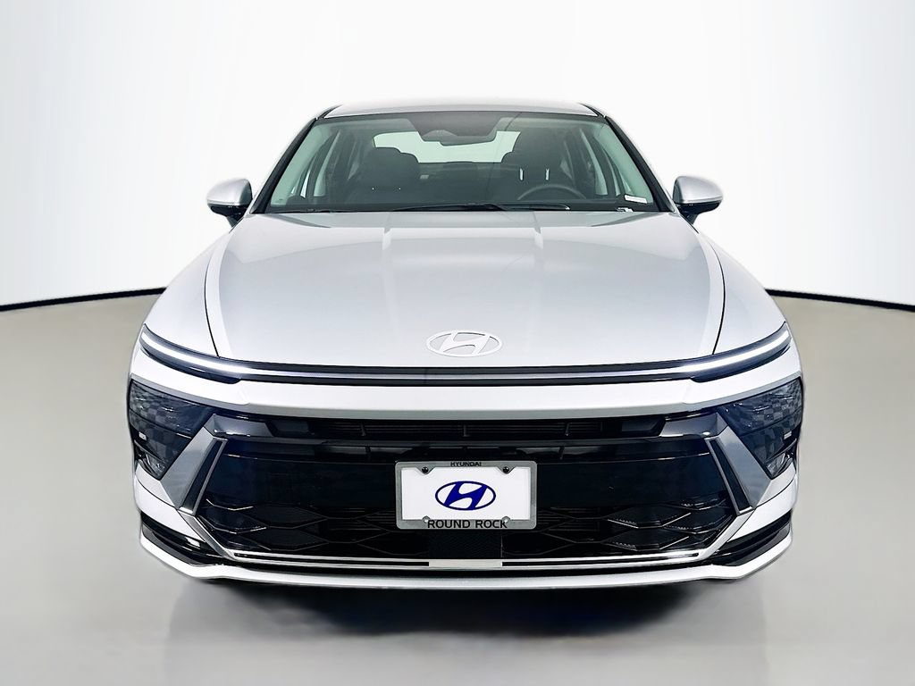 New 2026 Hyundai Sonata SEL FWD image 2