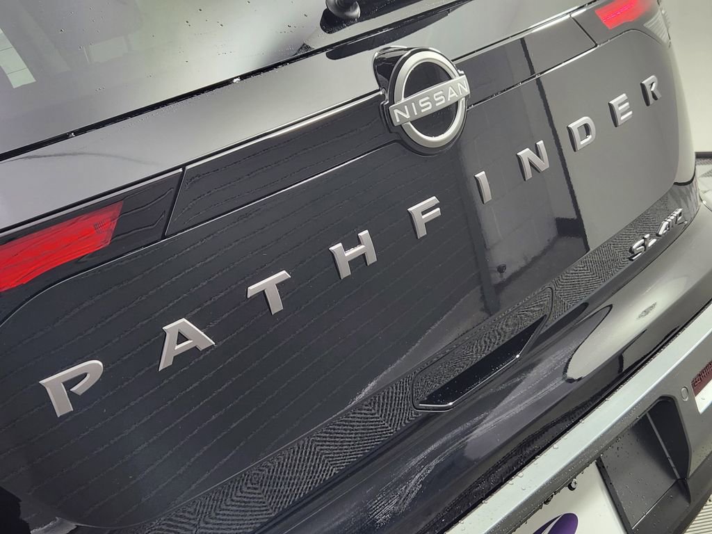 New 2026 Nissan Pathfinder SL AWD/4WD image 8