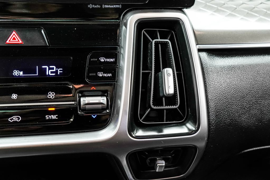 Used 2023 Kia Sorento S w/ Panoramic Sunroof Package FWD image 29