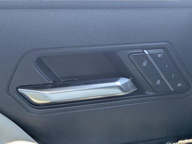 New 2026 GMC Hummer EV 2X w/ LPO, Sport Package image 28