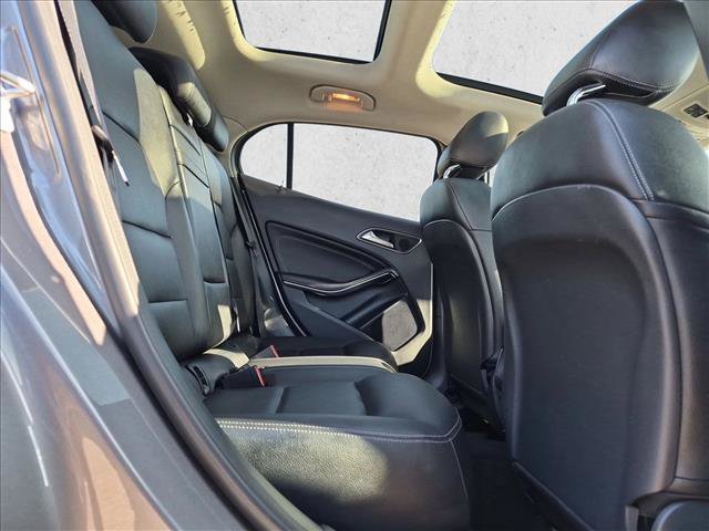 Used 2015 Mercedes-Benz GLA 250 4MATIC image 18