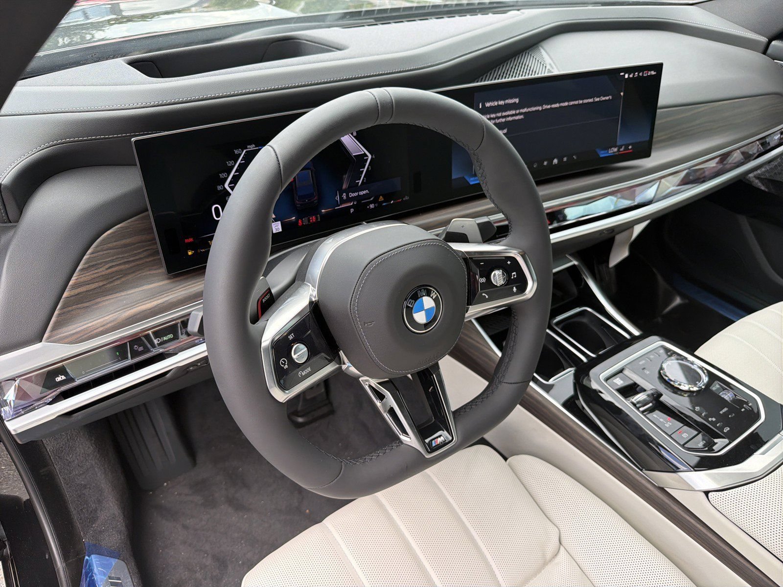 New 2026 BMW 760i xDrive AWD/4WD image 23