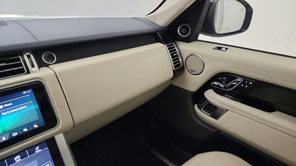 Used 2019 Land Rover Range Rover Supercharged AWD/4WD image 22