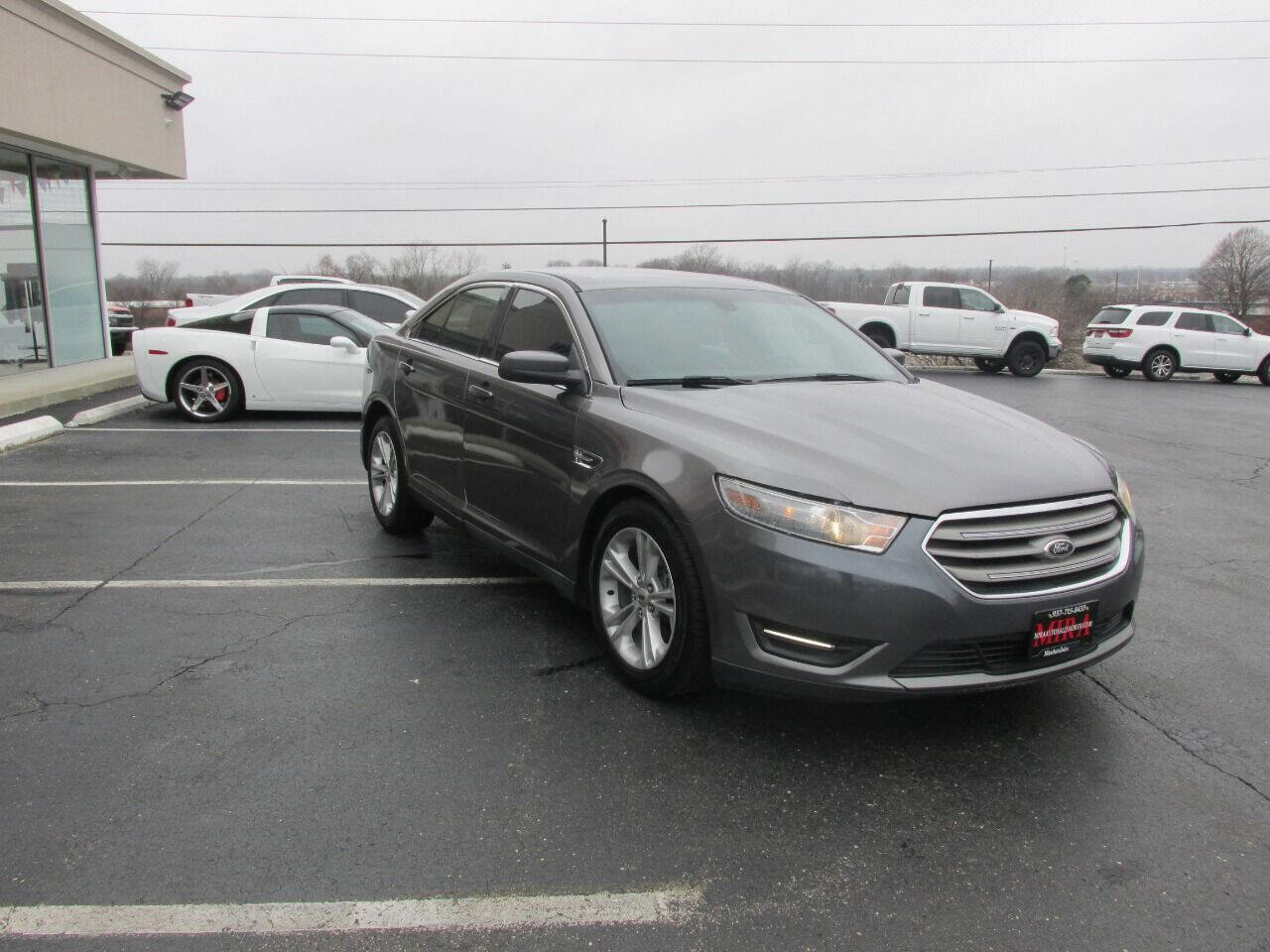 Used 2013 Ford Taurus SEL image 5
