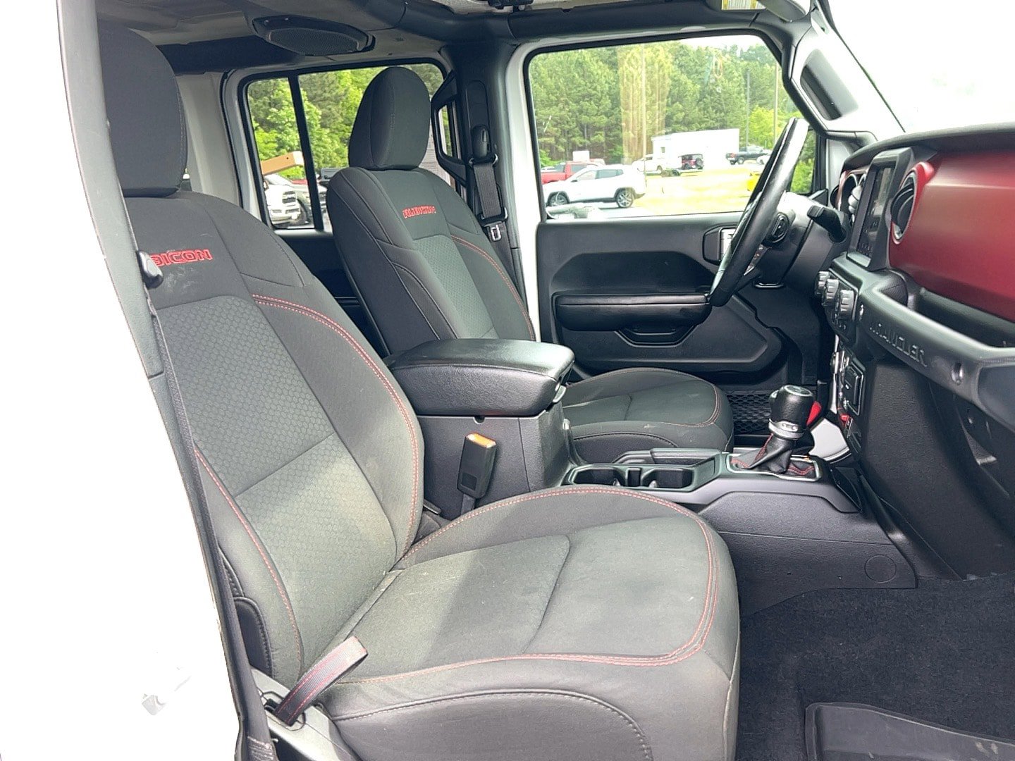 Used 2019 Jeep Wrangler Unlimited Rubicon AWD/4WD image 22
