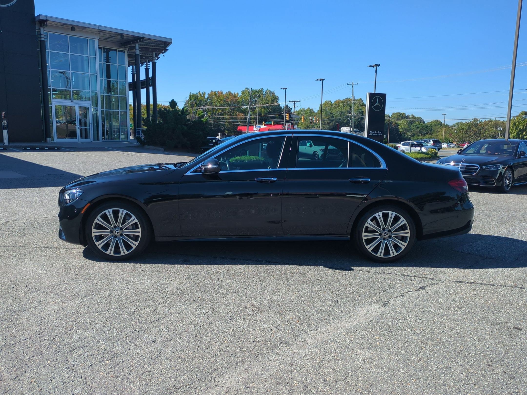 Certified 2021 Mercedes-Benz E 450 4MATIC Sedan image 6