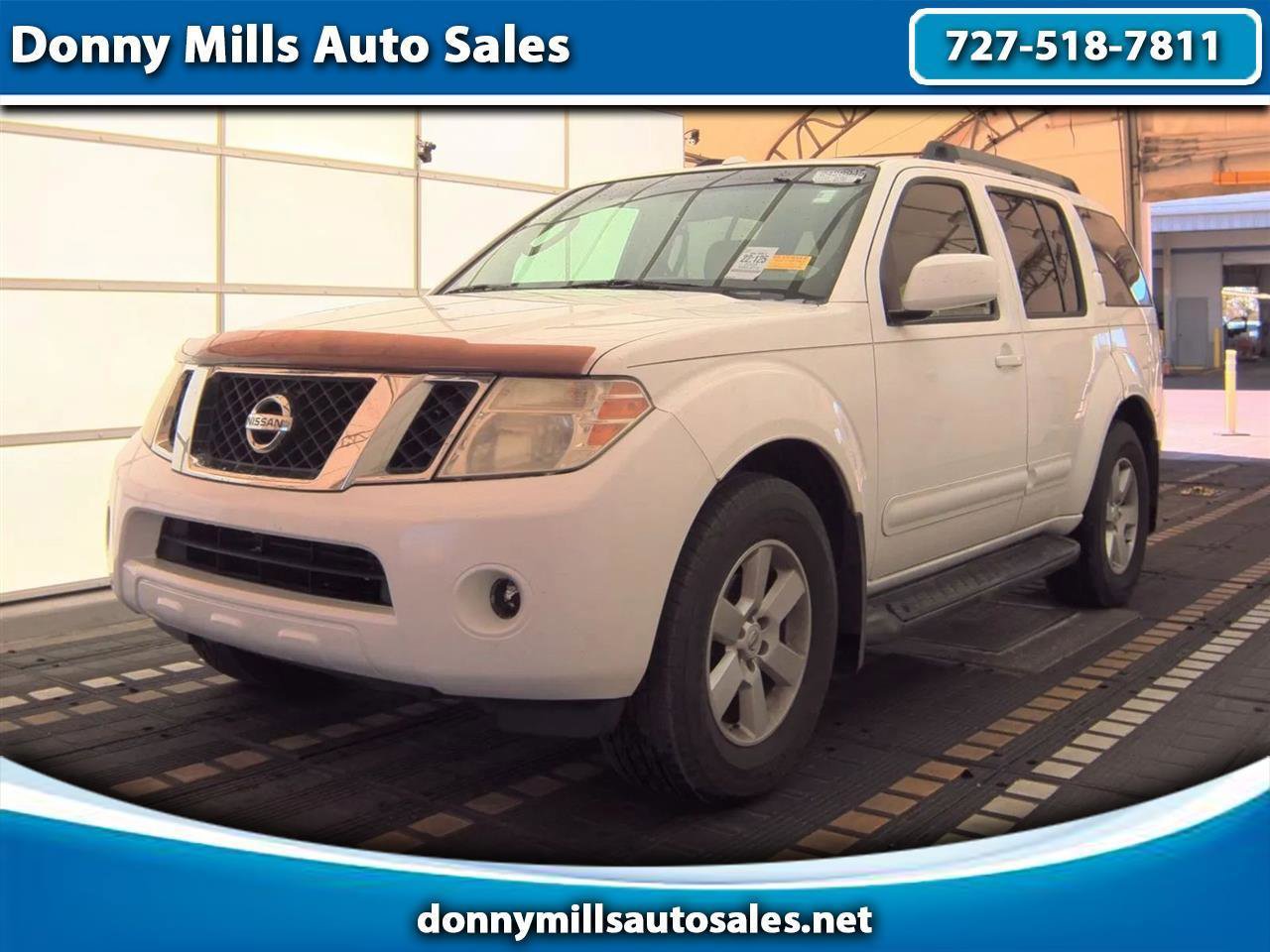Used 2008 Nissan Pathfinder SE w/ Premium Pkg image 1