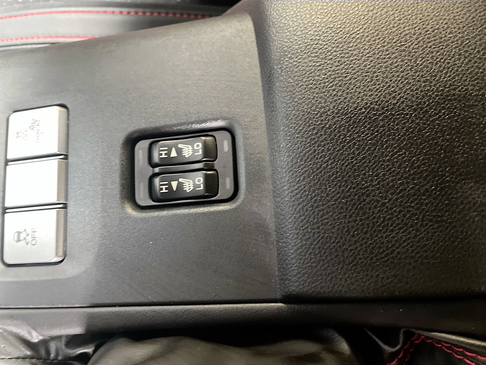 Used 2024 Subaru BRZ Limited RWD image 19