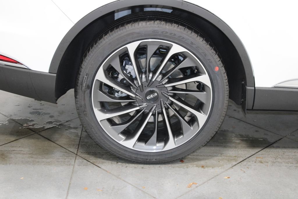 New 2026 Lincoln Aviator Reserve image 13