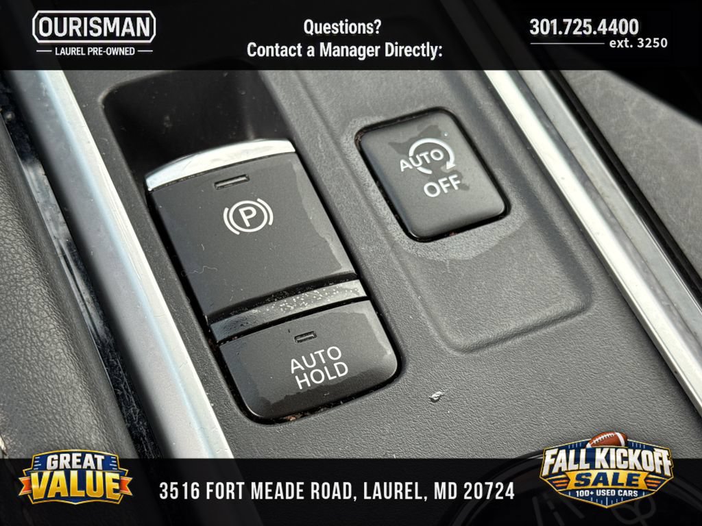 Used 2025 Nissan Pathfinder SV AWD/4WD image 27