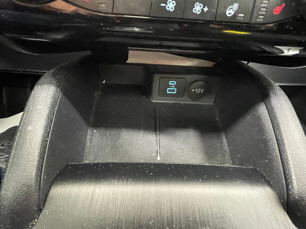 Used 2022 Ford Escape SEL w/ SEL Stealth AWD Package image 22