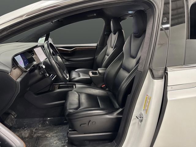 Used 2020 Tesla Model X Long Range image 4
