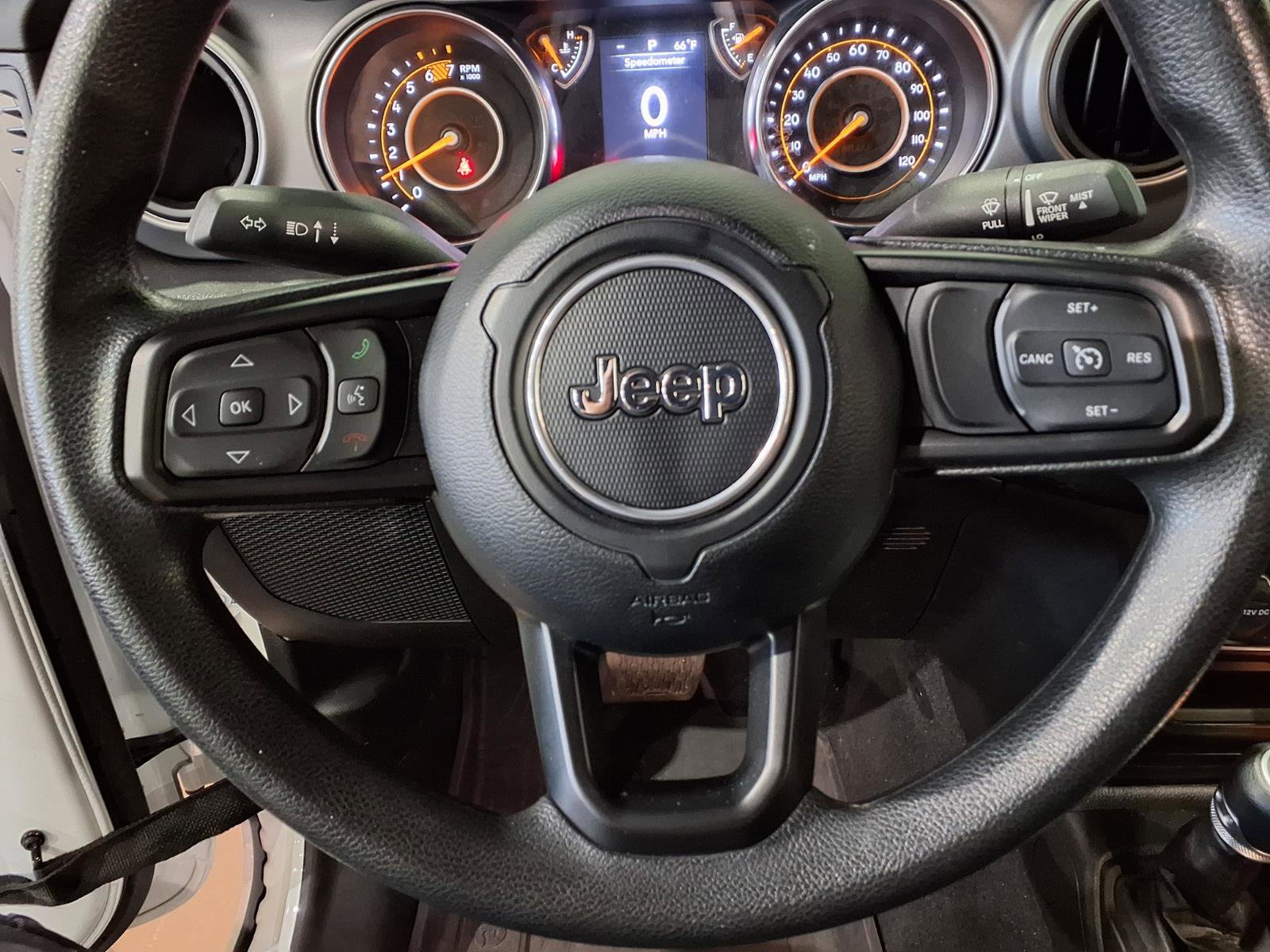 Used 2023 Jeep Wrangler Sport image 11