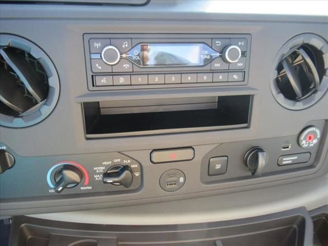 New 2024 Ford E-450 and Econoline 450 Super Duty w/ Power Windows & Locks Group RWD image 17