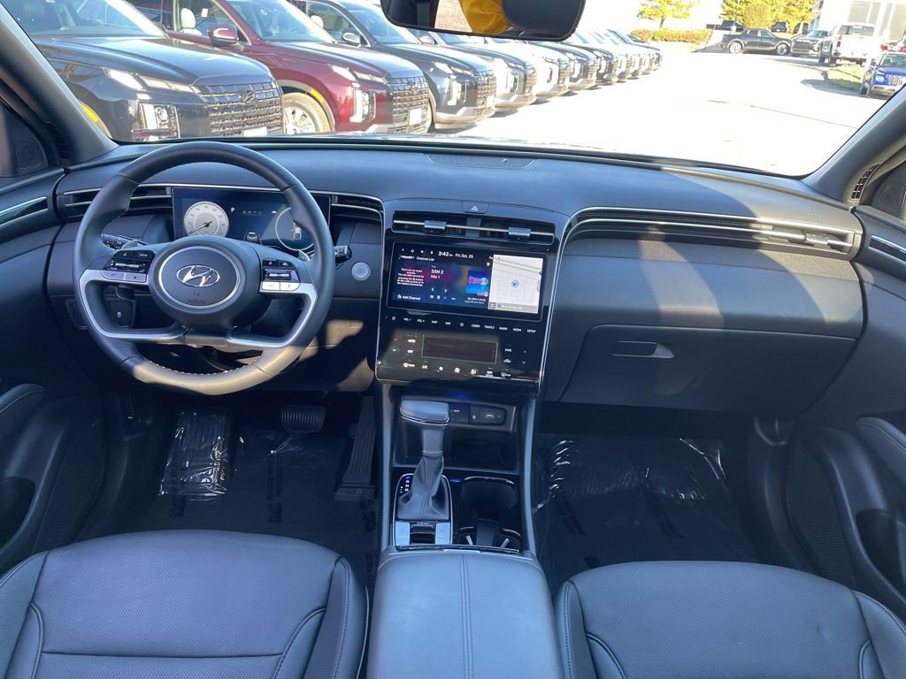 Used 2024 Hyundai Santa Cruz Limited image 24