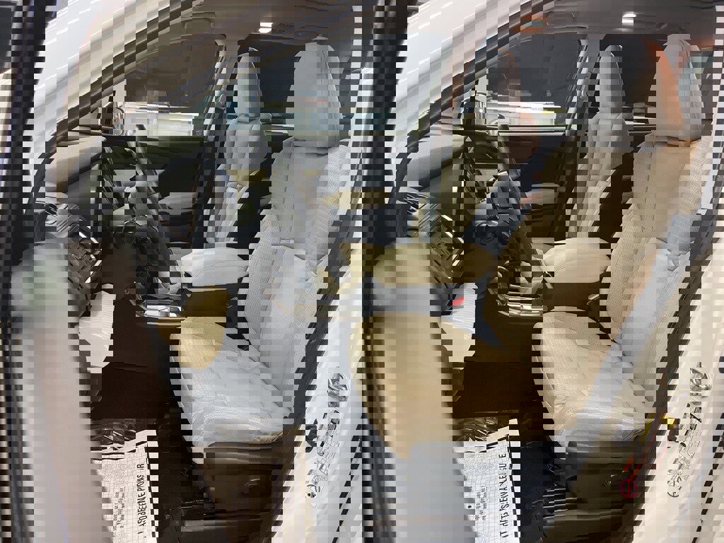 Used 2019 Subaru Ascent Premium w/ Popular Package #3 image 11