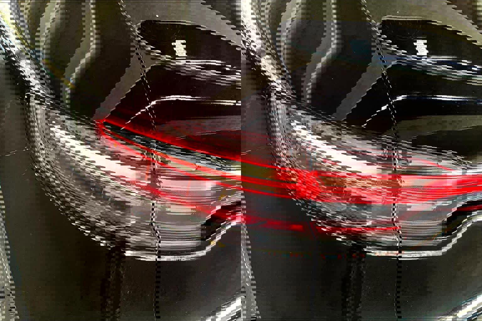 Used 2024 Porsche Macan S image 28