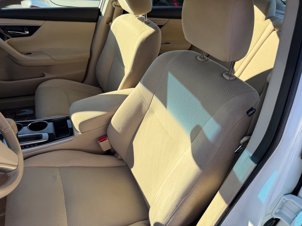 Used 2014 Nissan Altima 2.5 SV w/ Convenience Package FWD image 13