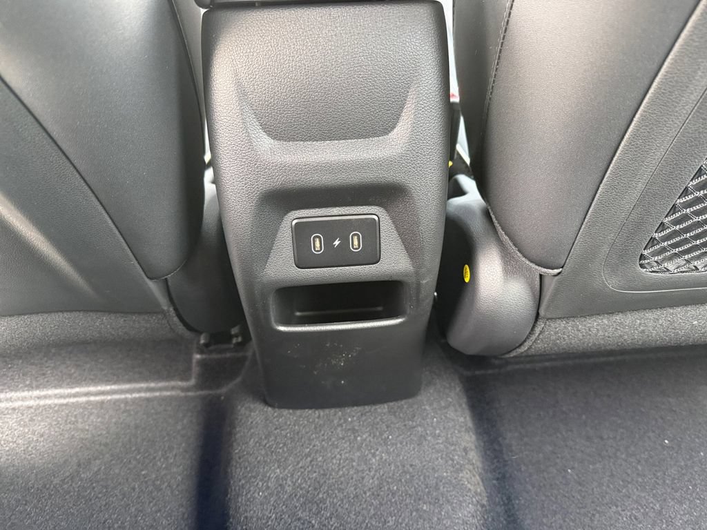 New 2026 Hyundai Venue SEL FWD image 27