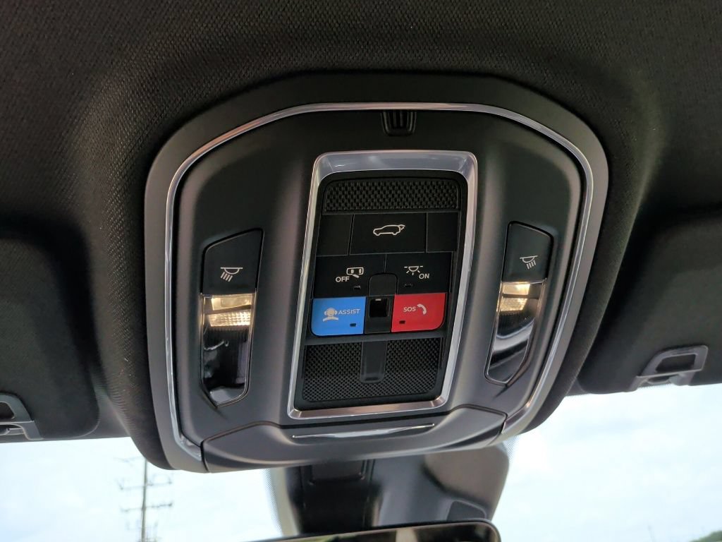 New 2026 Jeep Grand Cherokee Altitude RWD image 20