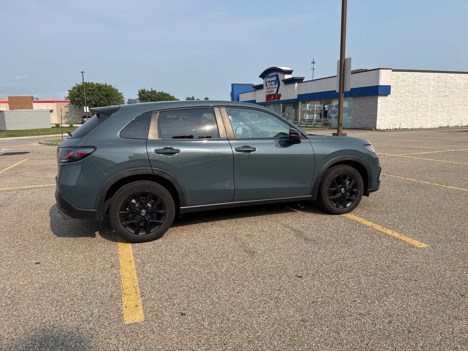 Used 2024 Honda HR-V Sport image 25
