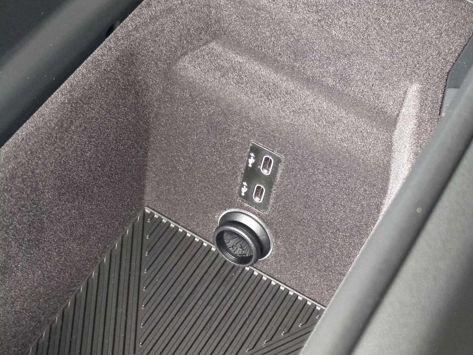 New 2025 BMW 740i xDrive 740i xDrive image 34