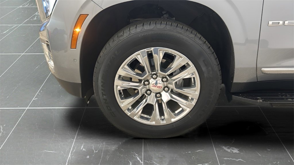 Used 2025 GMC Yukon Denali image 27