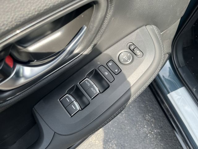 New 2026 Honda HR-V EX-L image 17