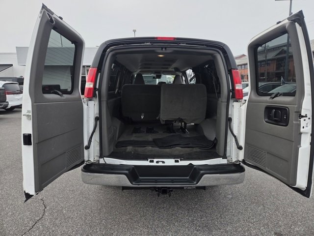 Used 2019 Chevrolet Express 3500 LT w/ LT Preferred Equipment Group image 25