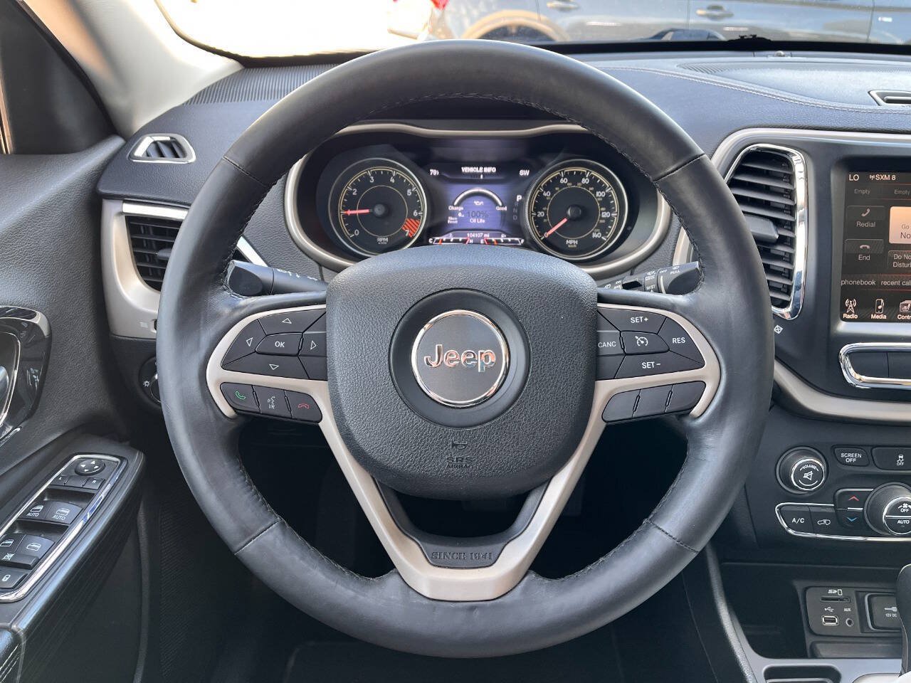 Used 2014 Jeep Cherokee Limited FWD image 10