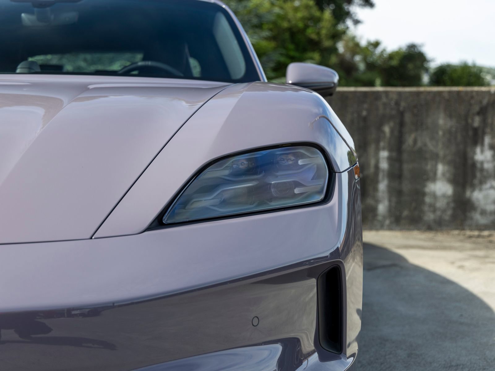 Certified 2025 Porsche Taycan image 17