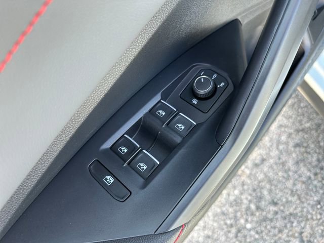 Certified 2025 Volkswagen Jetta GLI Autobahn FWD image 12