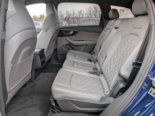 Used 2020 Audi SQ7 Prestige w/ Prestige Package AWD/4WD image 18