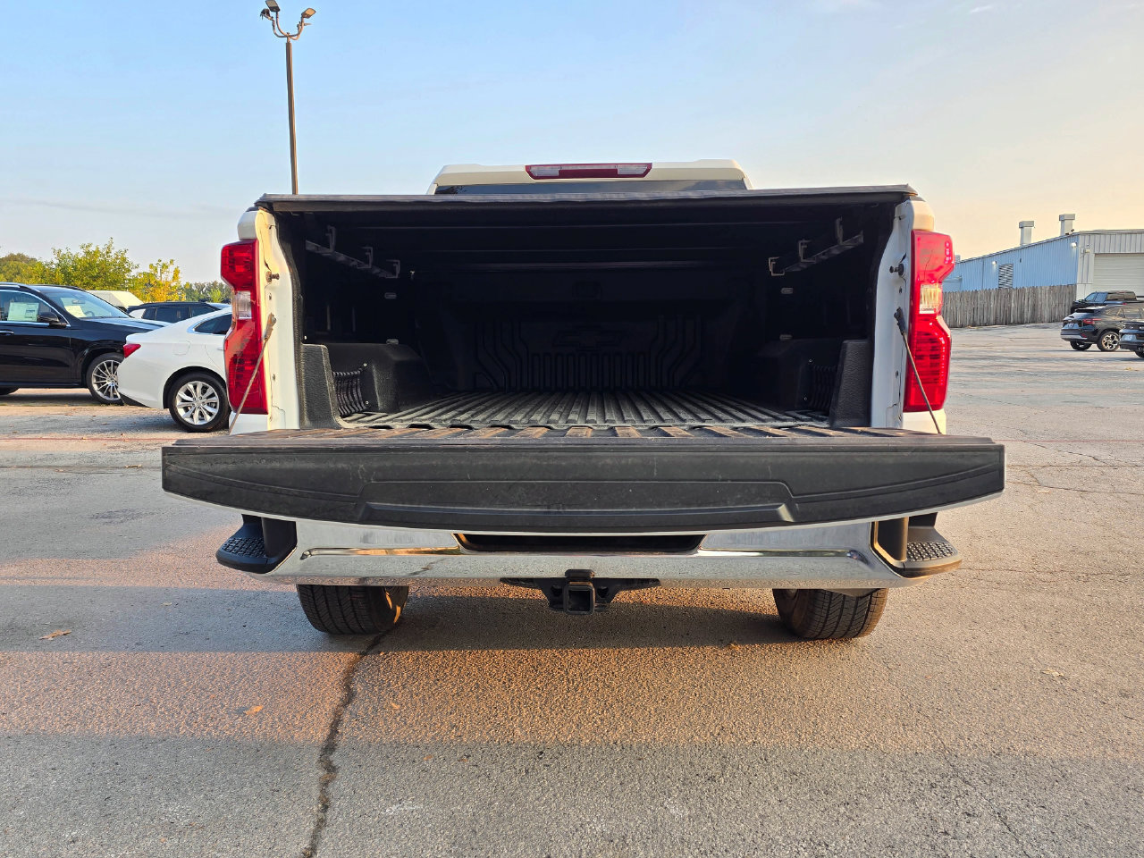 Certified 2024 Chevrolet Silverado 1500 LT AWD/4WD image 7