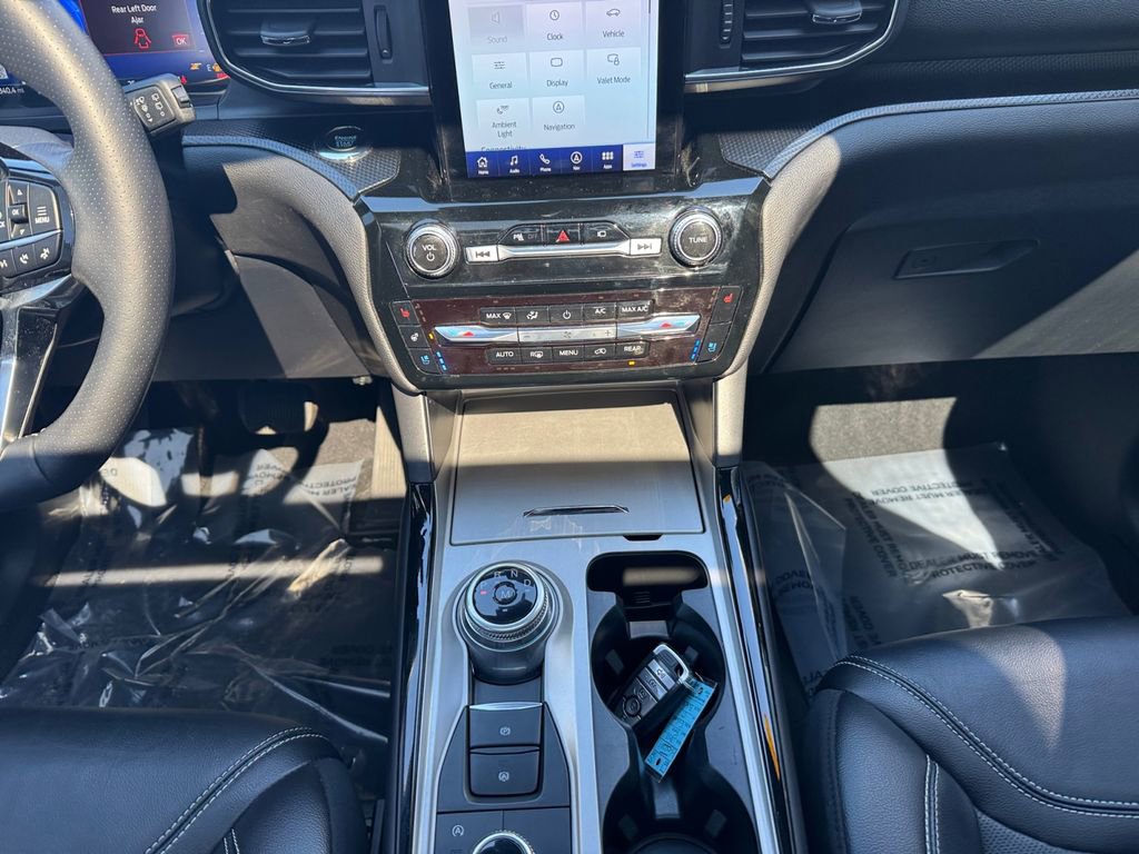 Used 2023 Ford Explorer ST w/ Equipment Group 401A image 11