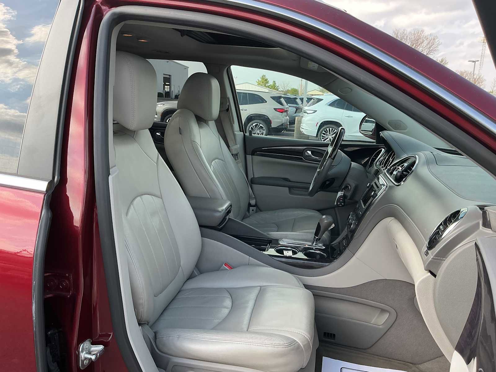 Used 2017 Buick Enclave Premium w/ Trailering Package image 28