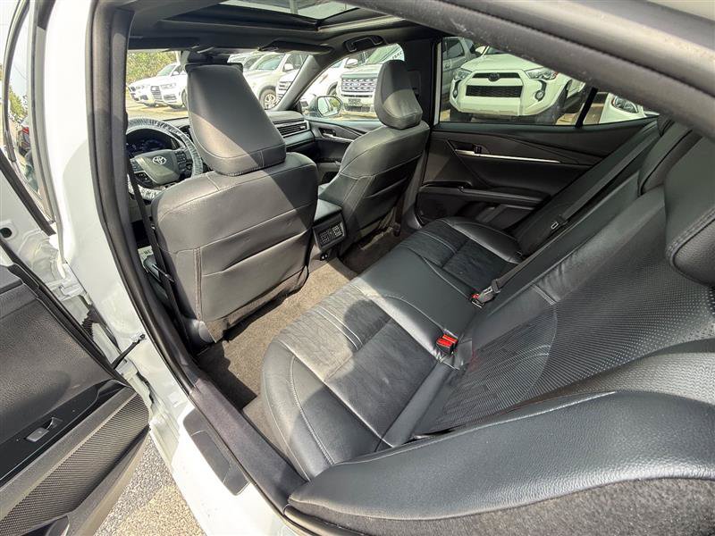 Used 2025 Toyota Camry XSE FWD image 21