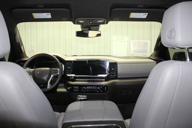 Used 2024 Chevrolet Silverado 1500 RST w/ Convenience Package II AWD/4WD image 22