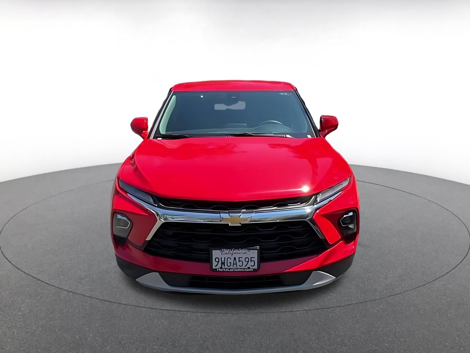 Used 2026 Chevrolet Blazer LT FWD image 4