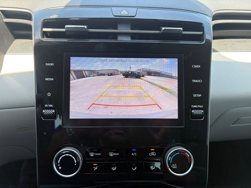 Used 2024 Hyundai Tucson SE image 21