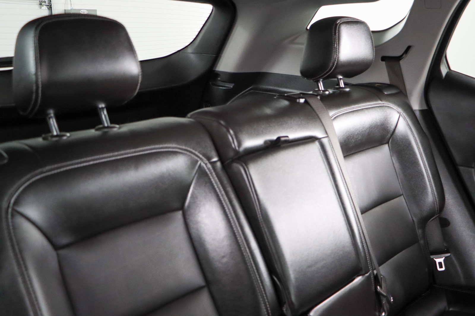 Used 2022 GMC Terrain SLT image 27