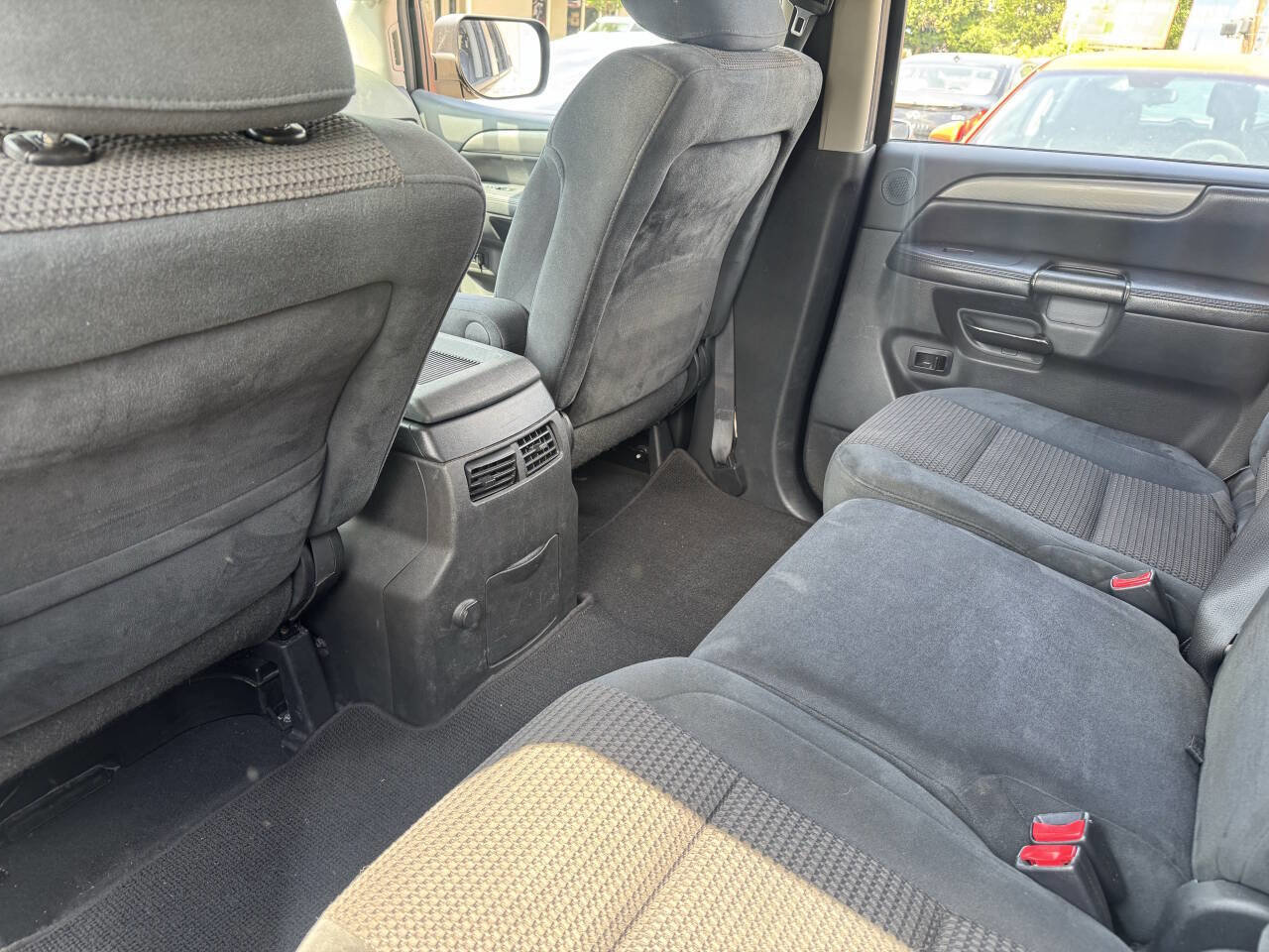 Used 2014 Nissan Armada SV w/ SV Driver Package RWD image 20
