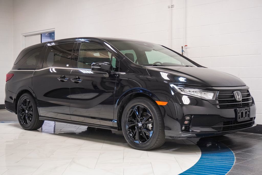 Used 2023 Honda Odyssey Sport image 5