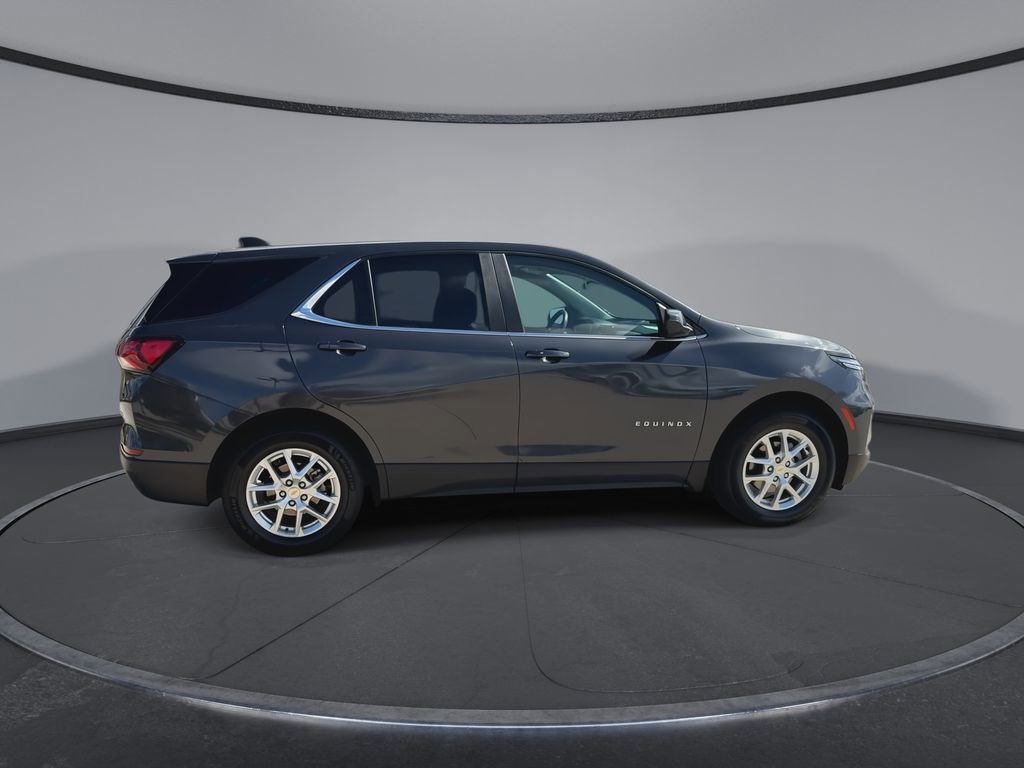 Used 2022 Chevrolet Equinox LT AWD/4WD image 9