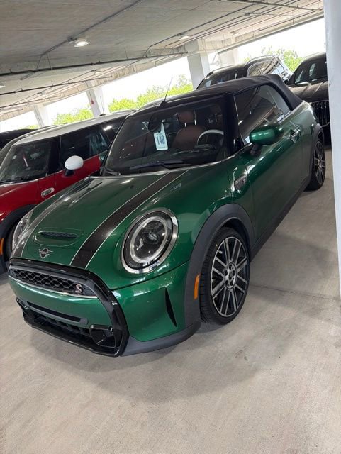 Used 2022 MINI Cooper S FWD image 1