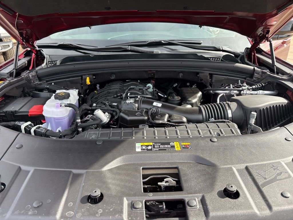 New 2025 Jeep Grand Cherokee Altitude image 47