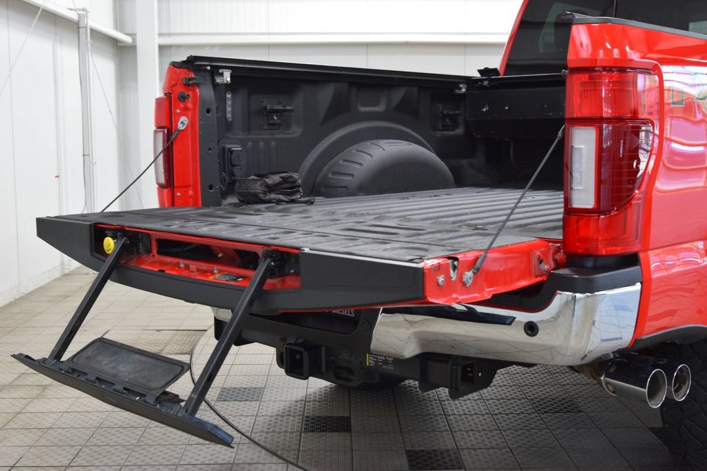 Used 2021 Ford F250 Lariat w/ Lariat Ultimate Package AWD/4WD image 23