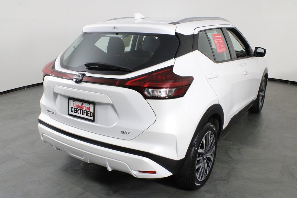 Certified 2023 Nissan Kicks SV FWD image 16