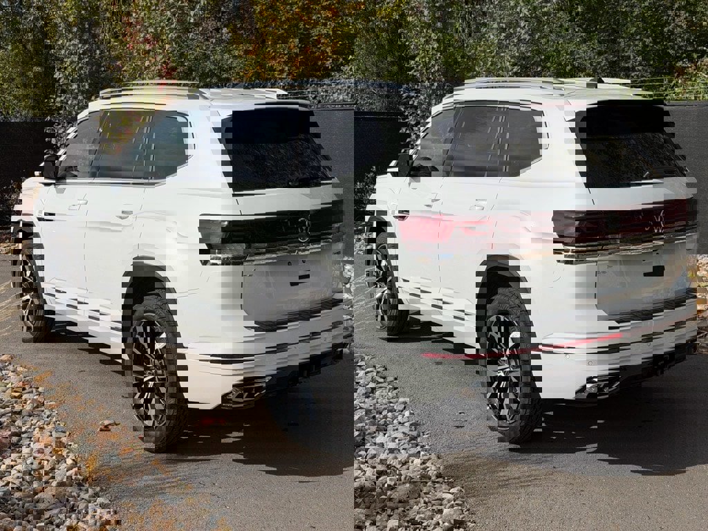 New 2026 Volkswagen Atlas SEL Premium R-Line image 3