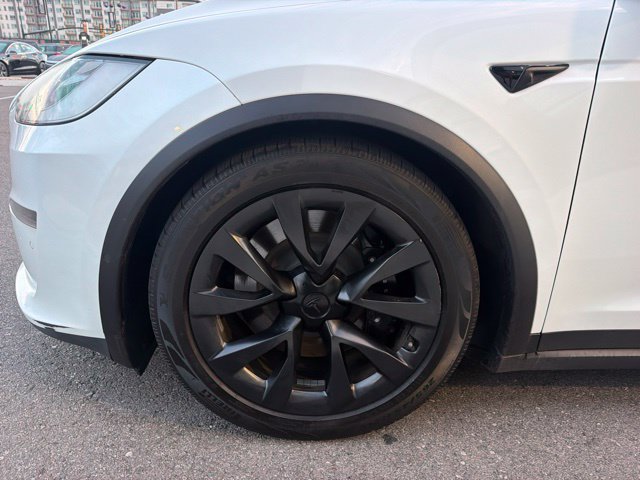 Used 2022 Tesla Model X AWD/4WD image 4